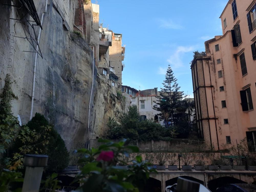 Ferienwohnung La Casa Nella Roccia Neapel Exterior foto